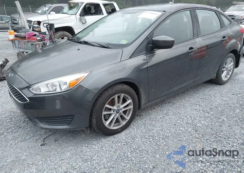 2018 Ford Focus Se z USA, uszkodzony, nr VIN 1FADP3F24JL238124